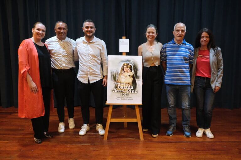 El Paso presenta el cartel oficial de las Fiestas de la Bajada de la Virgen del Pino 2024
